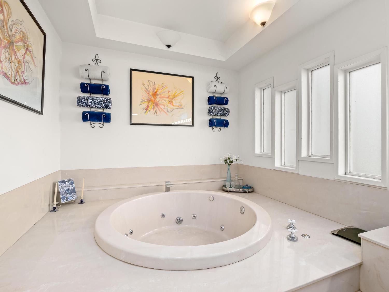 31204 Sierra Drive Exeter, CA 93221 - Photo 37 of 76 a bathroom with a sink and a bathtub