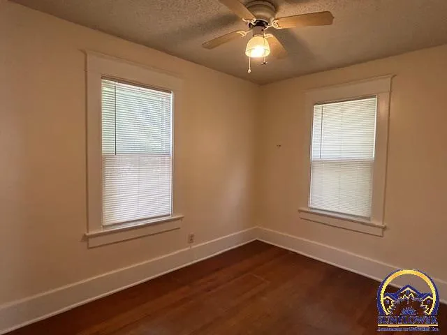 $149,950 | 734 Southwest Lindenwood Avenue, Topeka, KS 66606