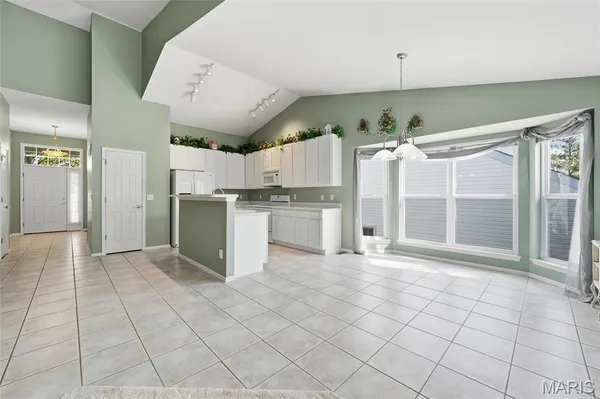 $305,000 | 568 Hilltop Townes Drive, Eureka, MO 63025