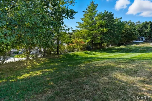 $305,000 | 568 Hilltop Townes Drive, Eureka, MO 63025