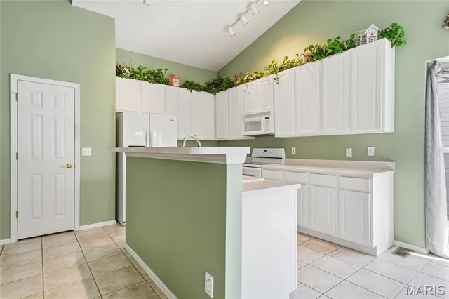 $325,000 | 568 Hilltop Townes Drive, Eureka, MO 63025