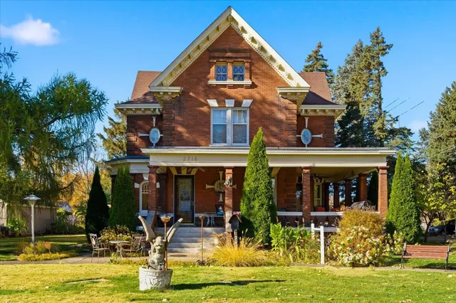 $430,000 | 2716 Bethel Boulevard, Zion, IL 60099