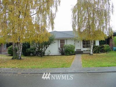 825 Rucker Avenue Everett, WA 98201 - Photo 1 of 1