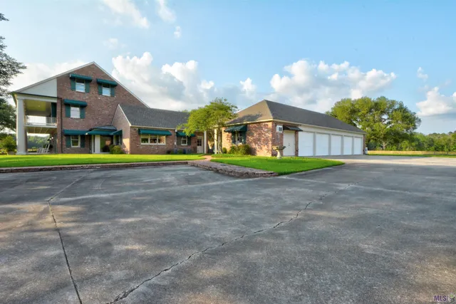 $2,500,000 | 13251 Greenwell Springs Port Hudson Road, Central, LA 70770
