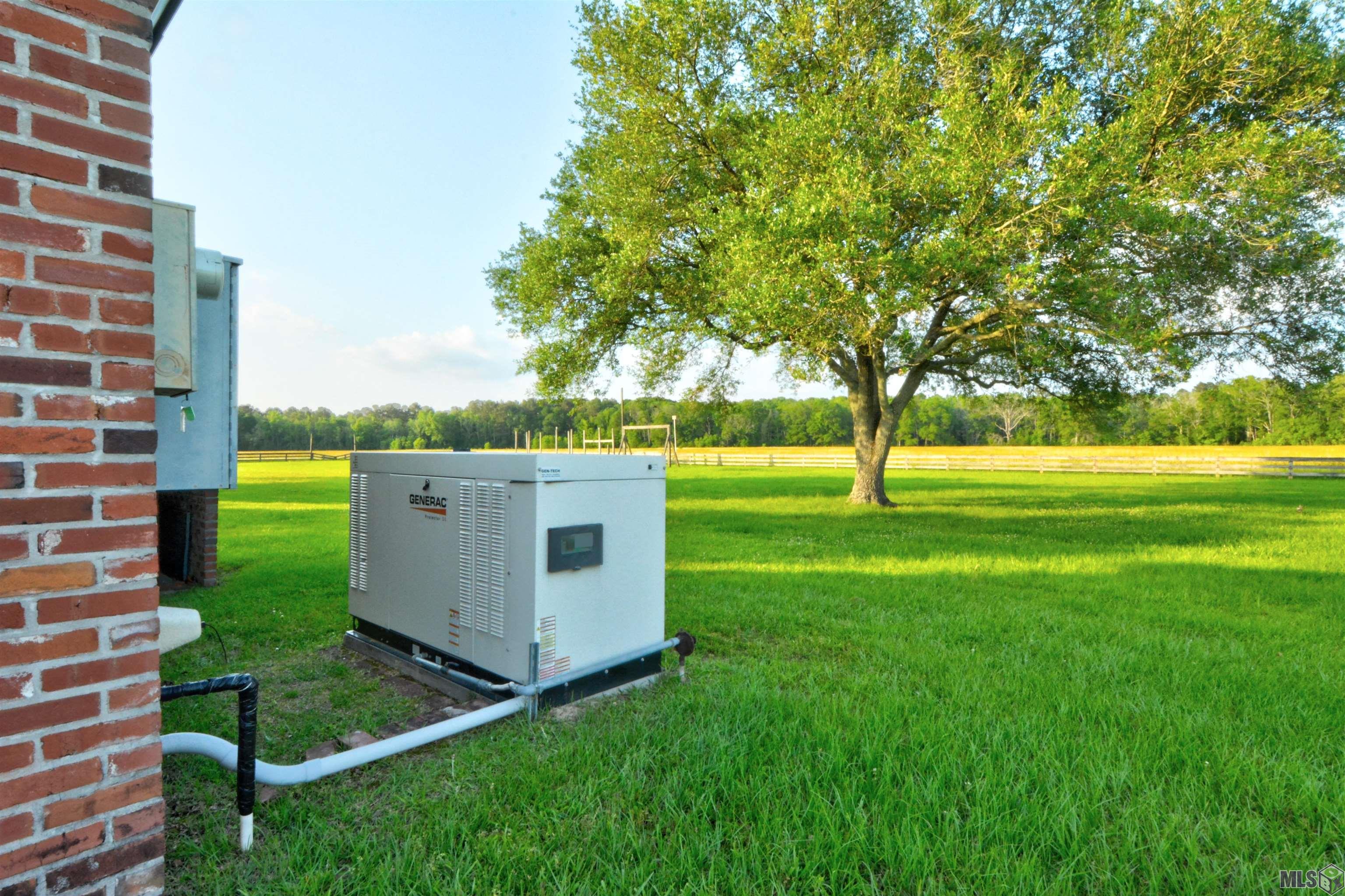 13251 Greenwell Springs Port Hudson Road Central, LA 70770 - Photo 19 of 34