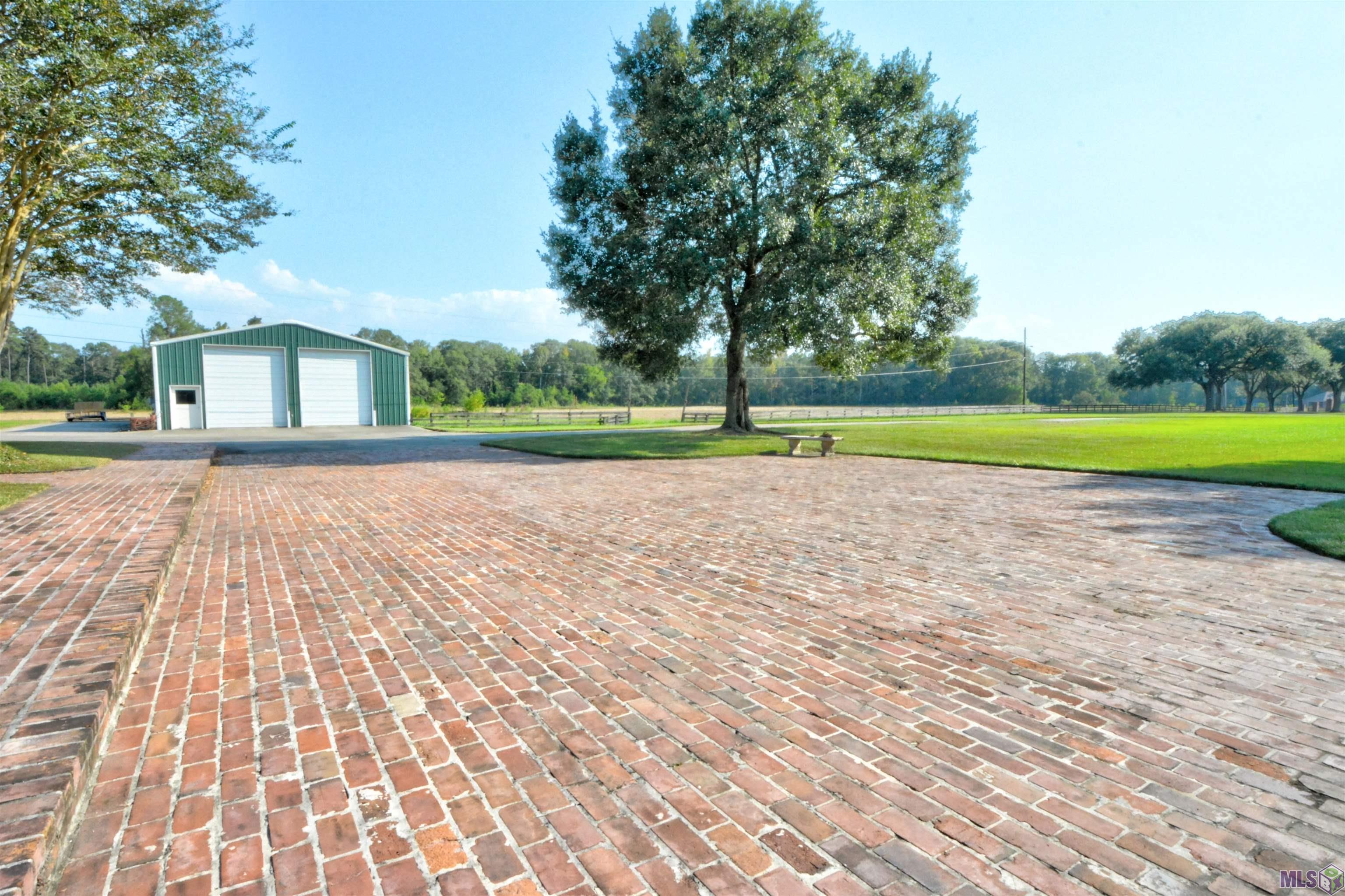 13251 Greenwell Springs Port Hudson Road Central, LA 70770 - Photo 20 of 34