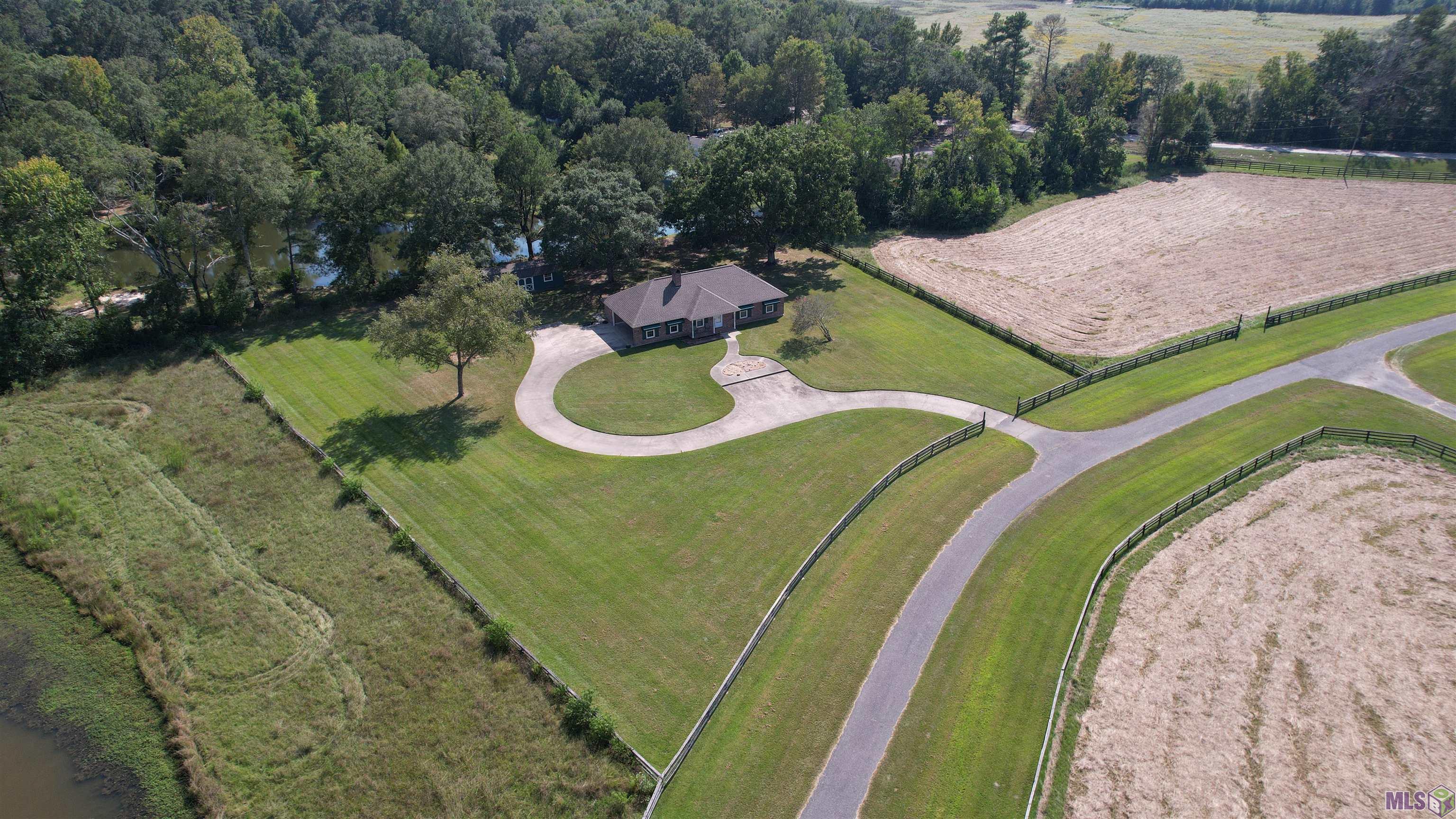 13251 Greenwell Springs Port Hudson Road Central, LA 70770 - Photo 25 of 34
