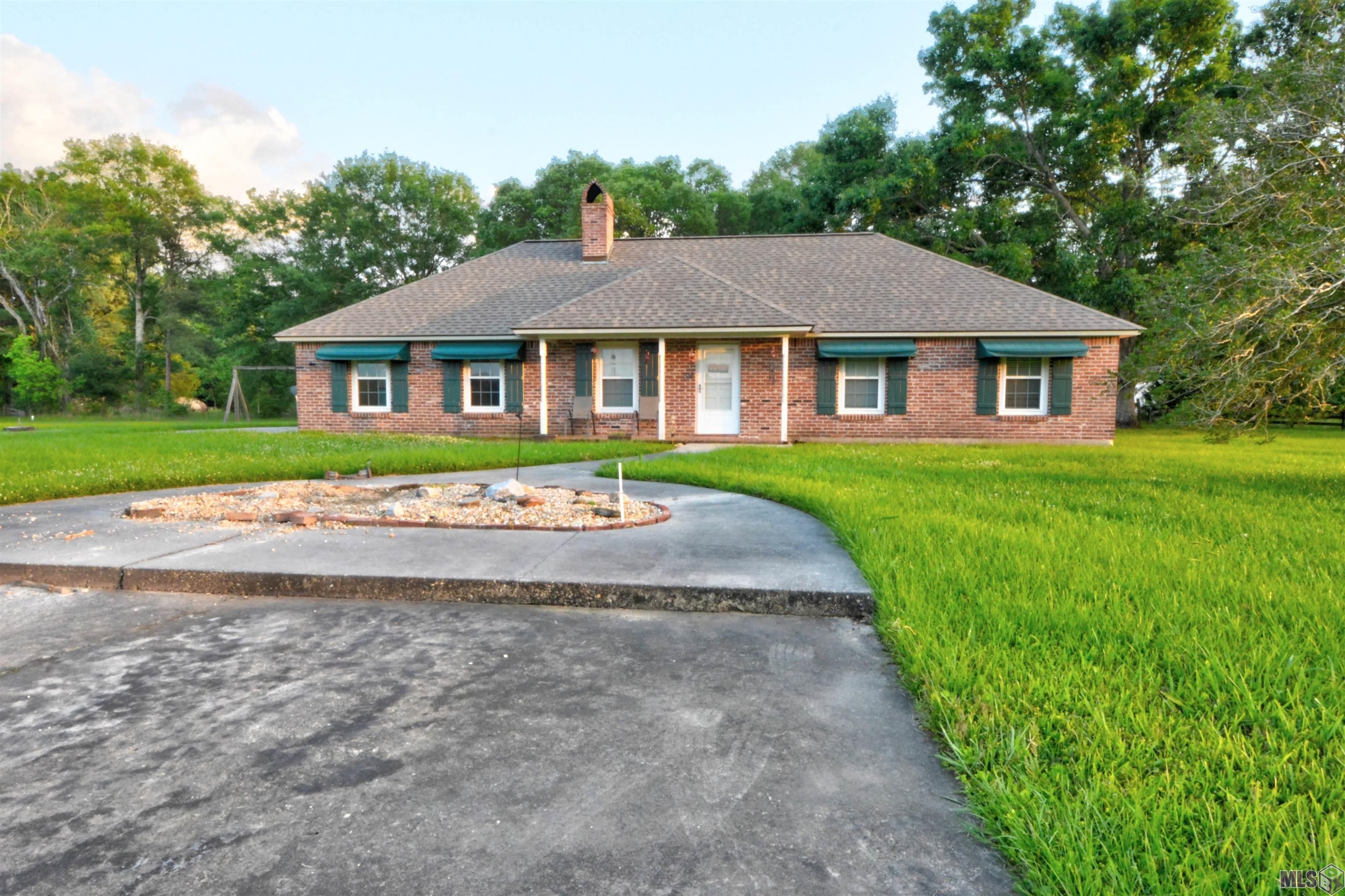 13251 Greenwell Springs Port Hudson Road Central, LA 70770 - Photo 26 of 34 Guest House