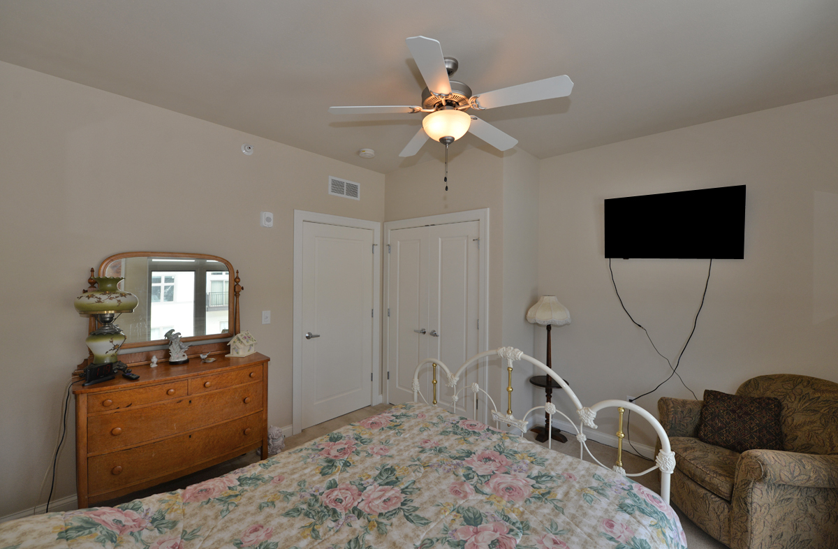 141 Main Street, Unit 429 Racine, WI 53403 - Photo 23 of 38 Photo 23