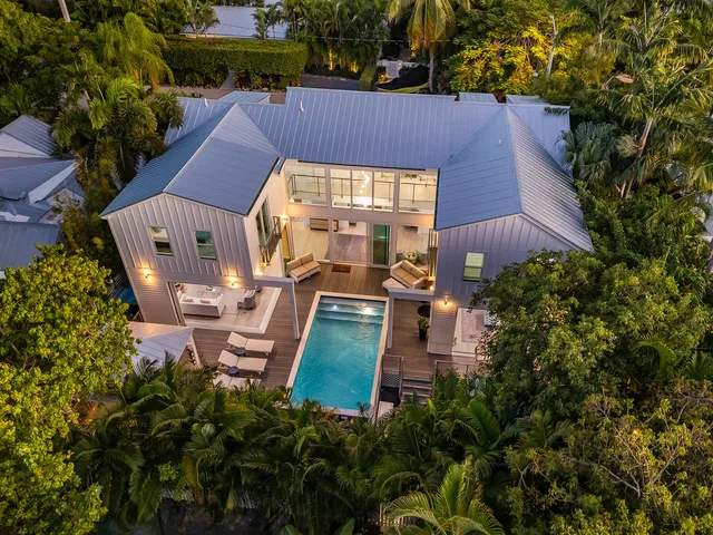 $4,895,000 | 1217 Johnson Street, Key West, FL 33040