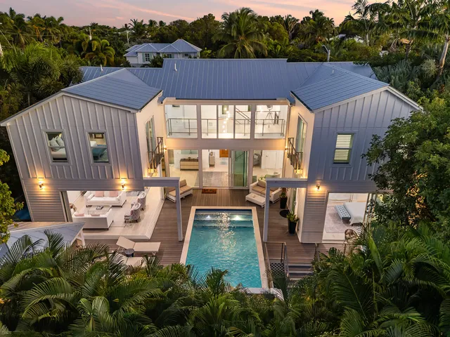 $4,895,000 | 1217 Johnson Street, Key West, FL 33040