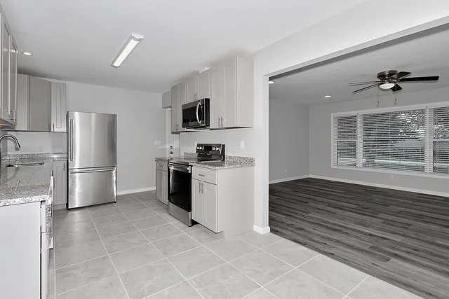 $1,850 | 8310 East Coral Road, Union, IL 60180