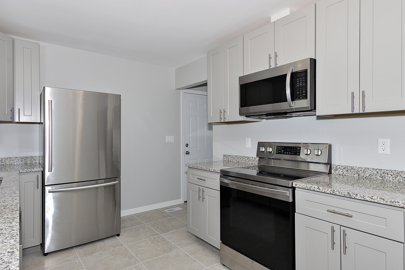 8310 East Coral Road Union, IL 60180 - Photo 8 of 21