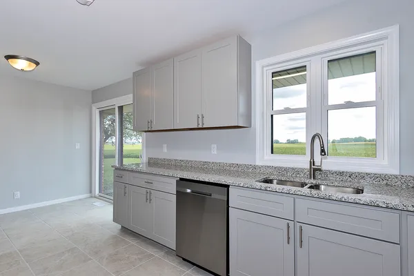 $1,850 | 8310 East Coral Road, Union, IL 60180