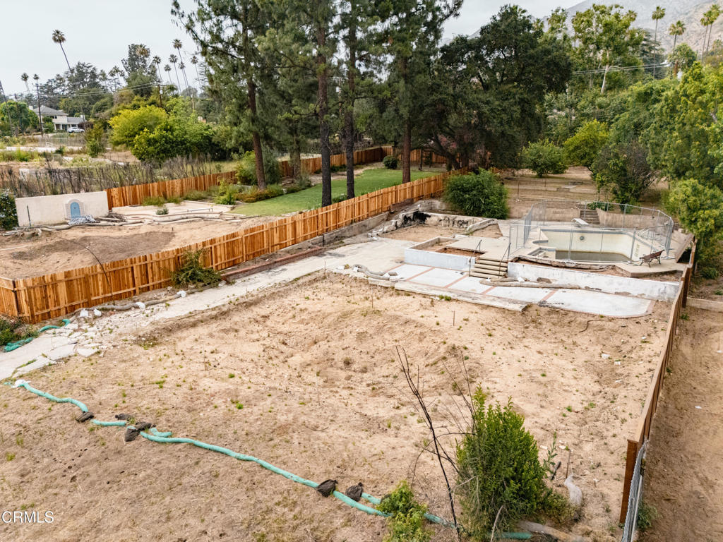 1685 Braeburn Road Altadena, CA 91001 - Photo 13 of 25 1685 Braeburn-25