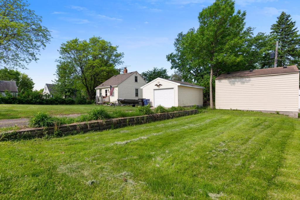 1425 Ruth Street North St. Paul, MN 55119 - Photo 21 of 23