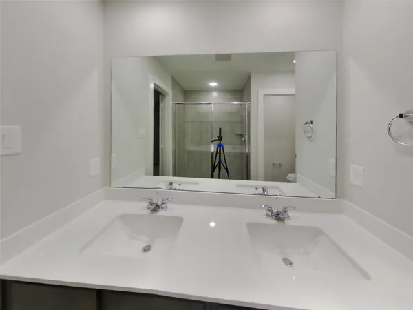 $2,459 | 9835 Willow Creek, Unit 504, Tomball, TX 77375