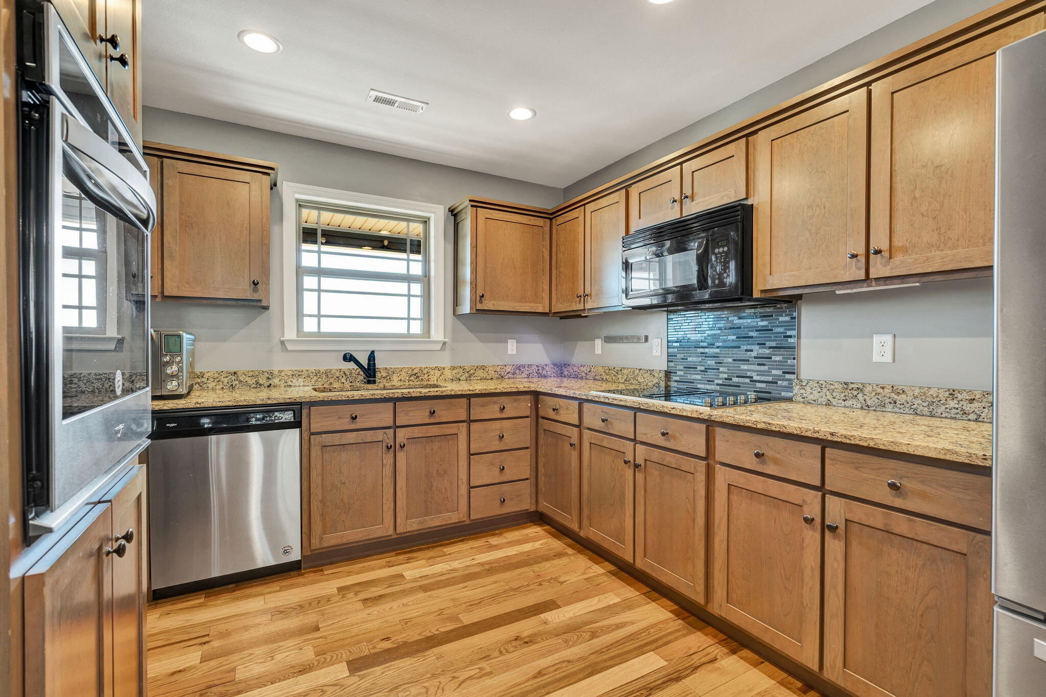 129 Timber Top Crossing Southeast Cleveland, TN 37323 - Photo 21 of 49 23-web-or-mls-DSC02485