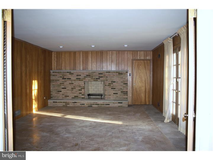 1170 Somers Drive Huntingdon Valley, PA 19006 - Photo 13 of 25 Fireplace