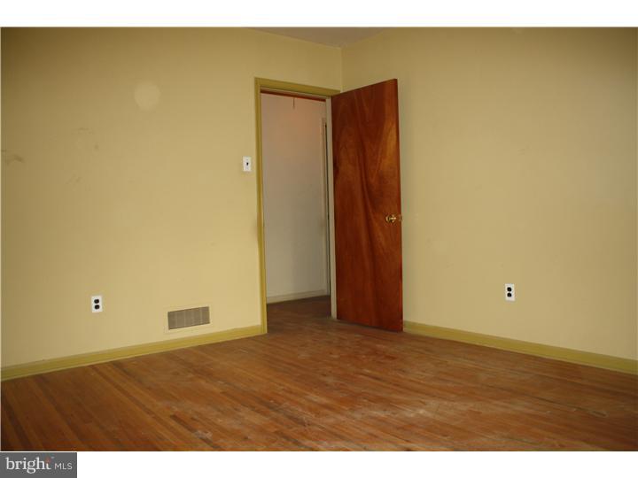1170 Somers Drive Huntingdon Valley, PA 19006 - Photo 22 of 25 Bedroom 3
