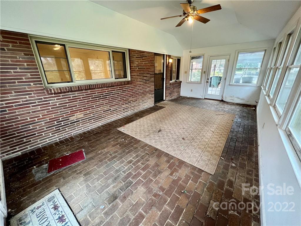 456 Sullivan Road Statesville, NC 28677 - Photo 22 of 32 Gallery Image 22