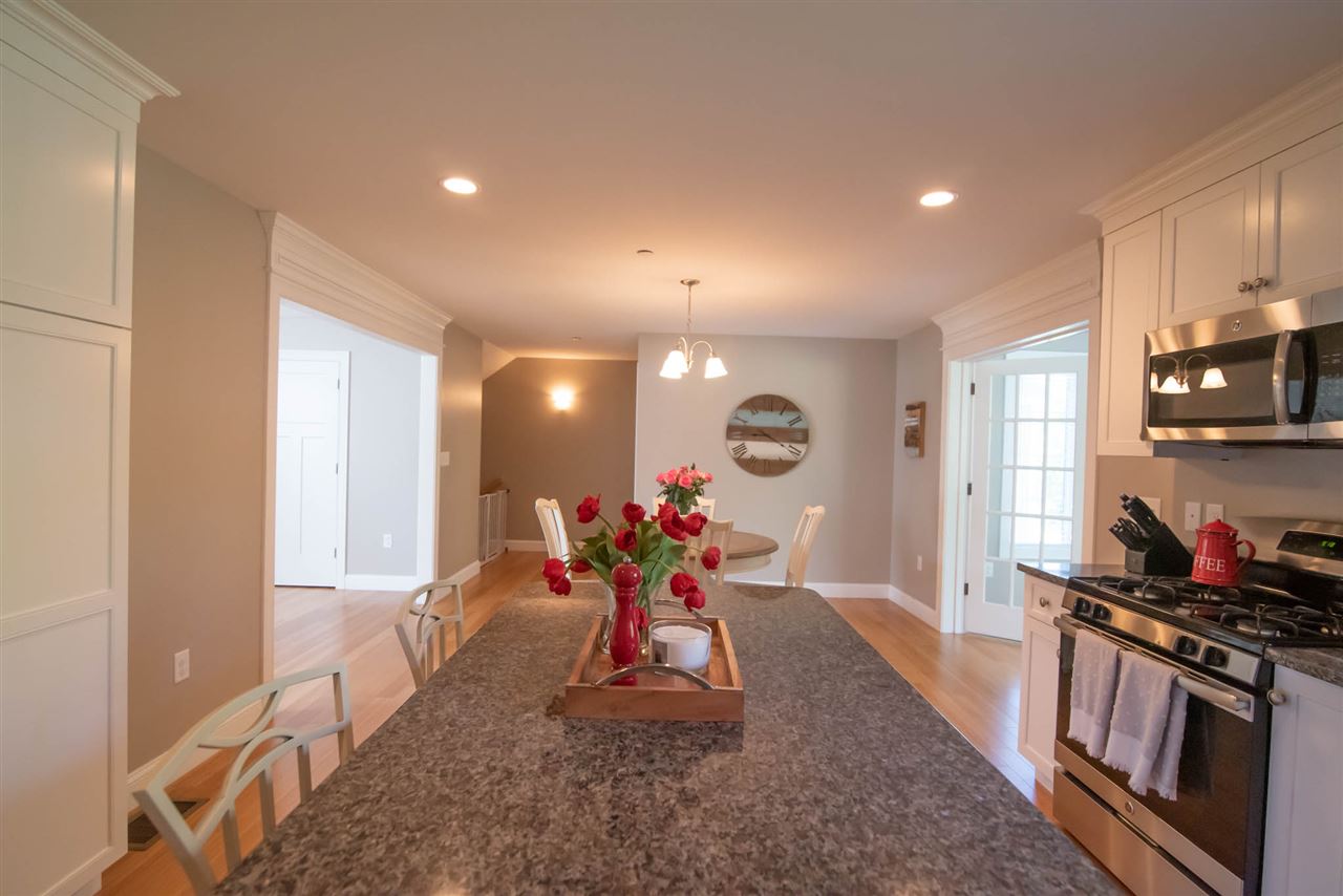 222 Villager Road Chester, NH 03036 - Photo 8 of 40