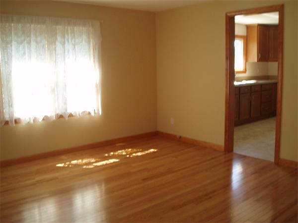 25 Baltic Road Worcester, MA 01607 - Photo 7 of 14 Gallery Image 7