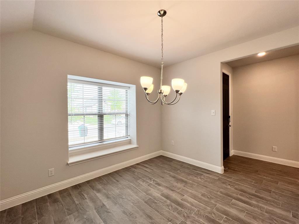 2712 Country Church Road McKinney, TX 75071 - Photo 4 of 22