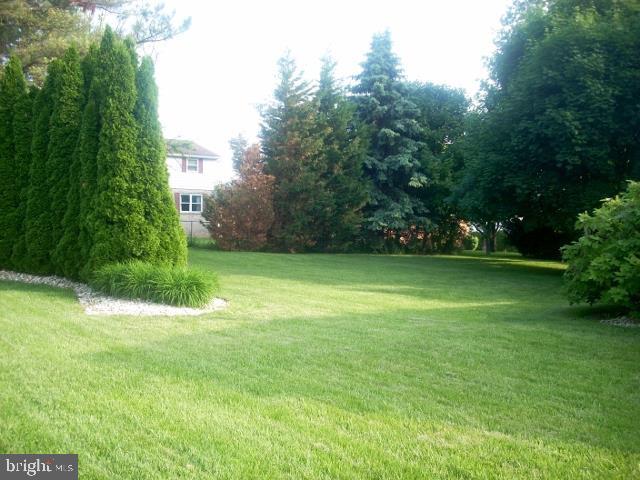 705 Chambers Road York, PA 17402 - Photo 7 of 36 Gallery Image 7