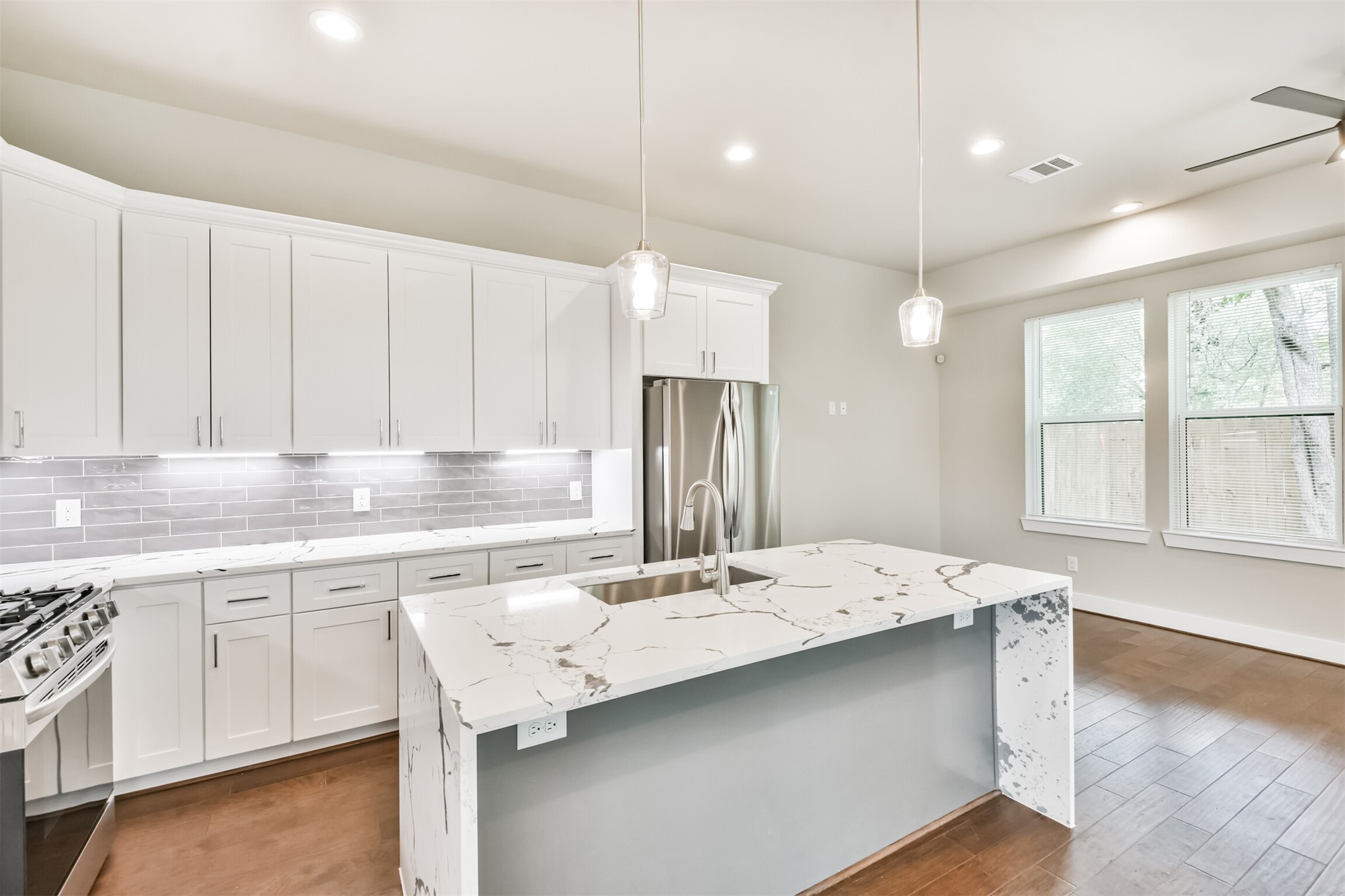 810 Mansfield Street Houston, TX 77091 - Photo 19 of 47