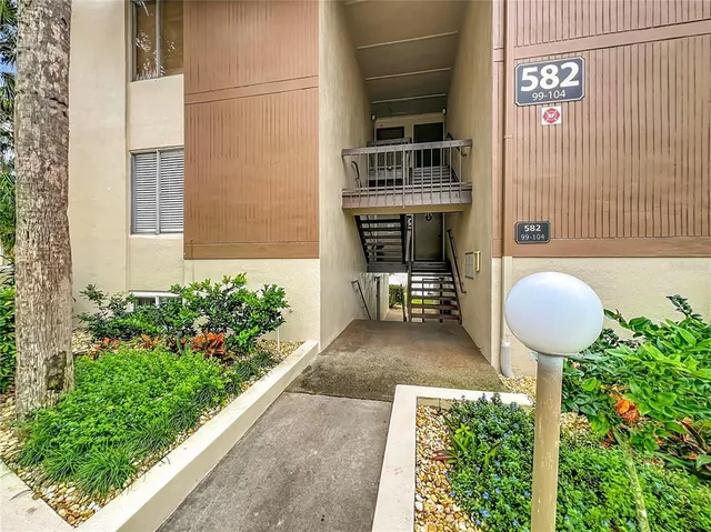 $149,999 | 582 Orange Drive, Unit 100, Altamonte Springs, FL 32701