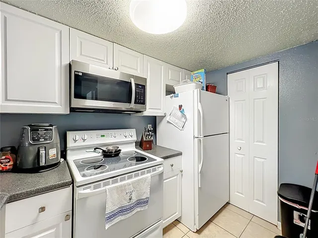 $129,000 | 582 Orange Drive, Unit 100, Altamonte Springs, FL 32701