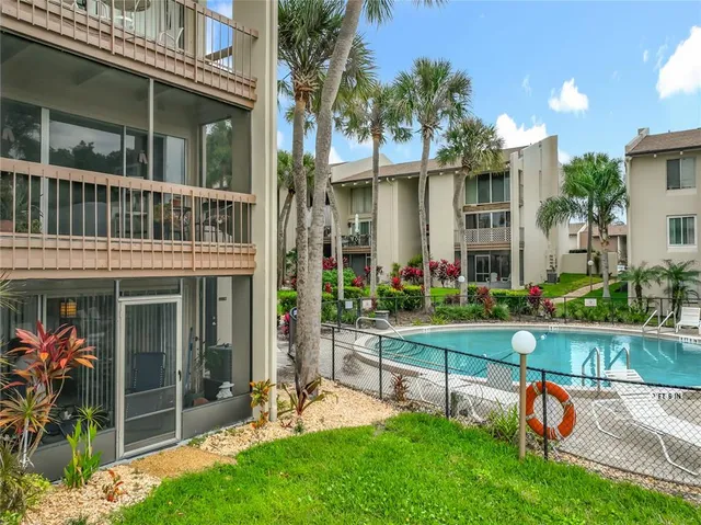 $129,000 | 582 Orange Drive, Unit 100, Altamonte Springs, FL 32701