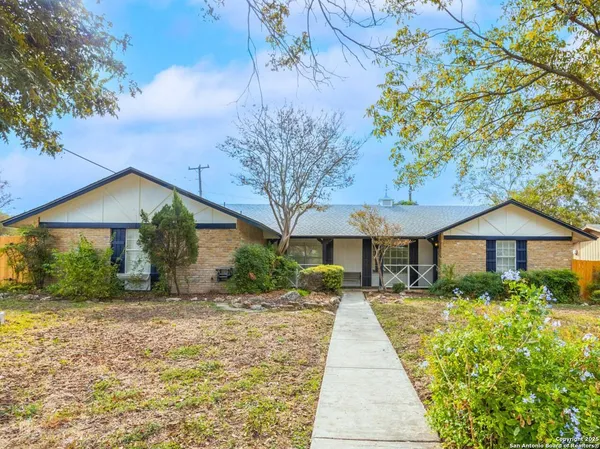 $424,000 | 1002 Mt Riga Drive, San Antonio, TX 78213