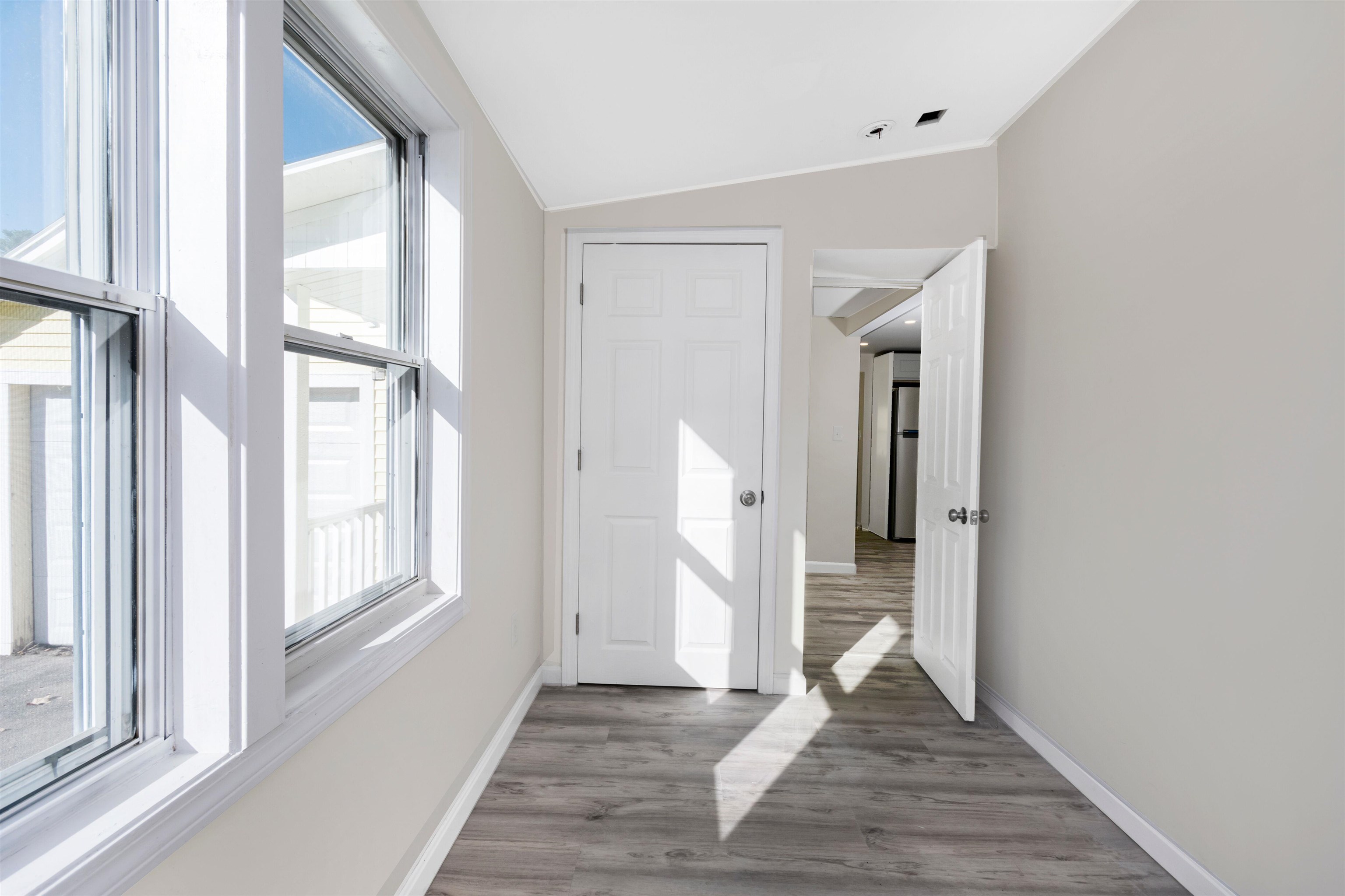 81 North Main Street Salem, NH 03079 - Photo 22 of 28