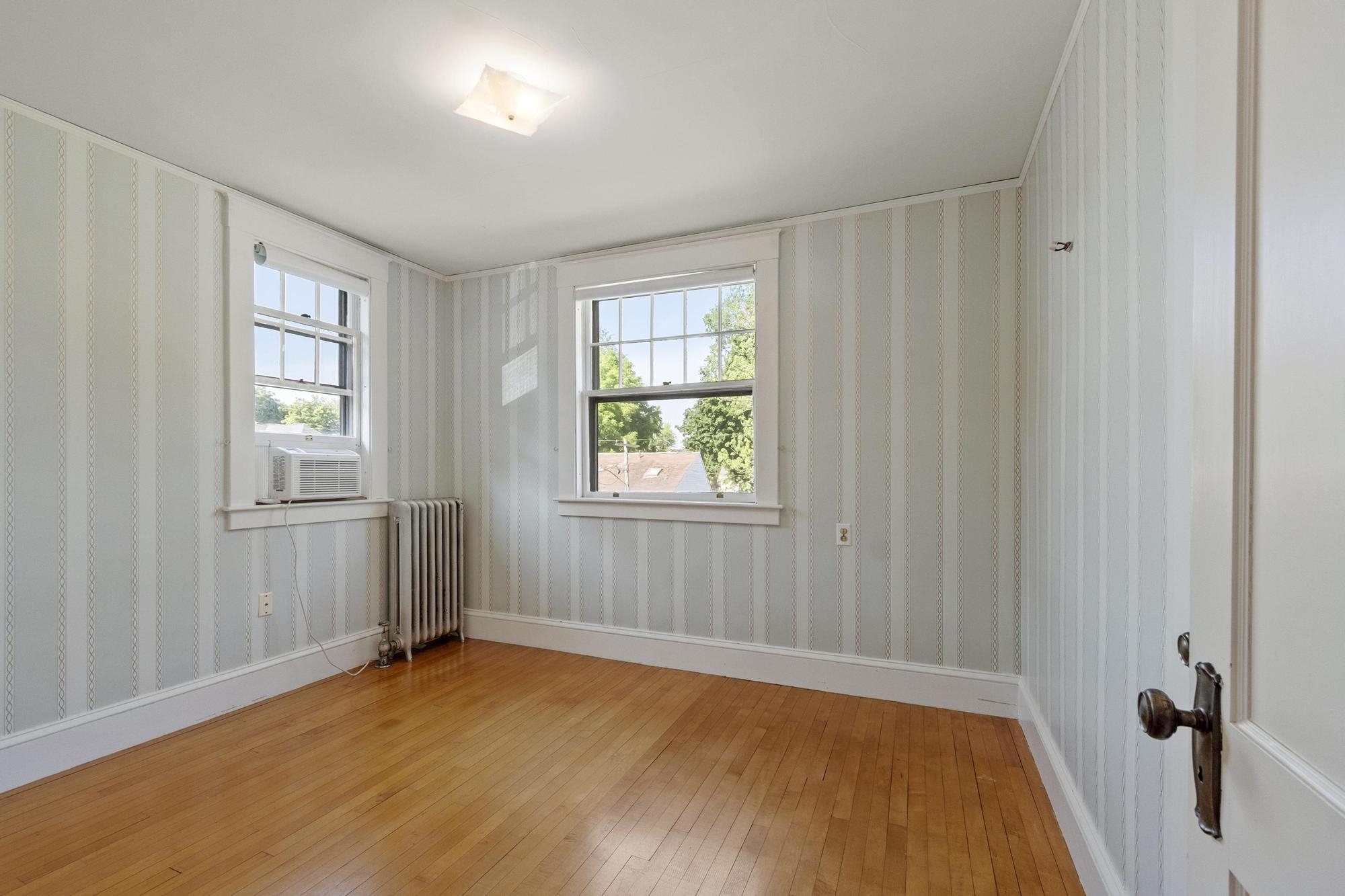 133 North Adams Street Manchester, NH 03104 - Photo 27 of 53