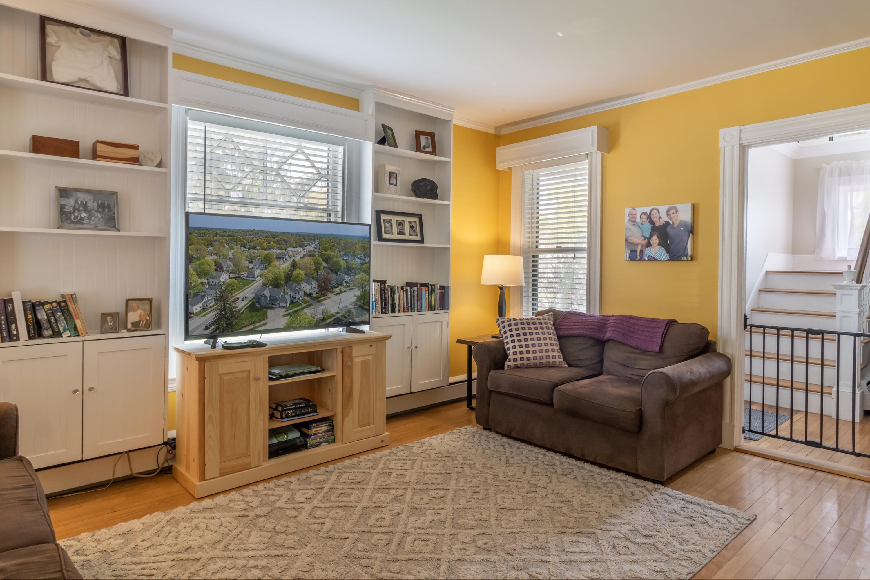 14 Boutelle Road Bangor, ME 04401 - Photo 23 of 42 14 Boutelle Rd Interiors-10