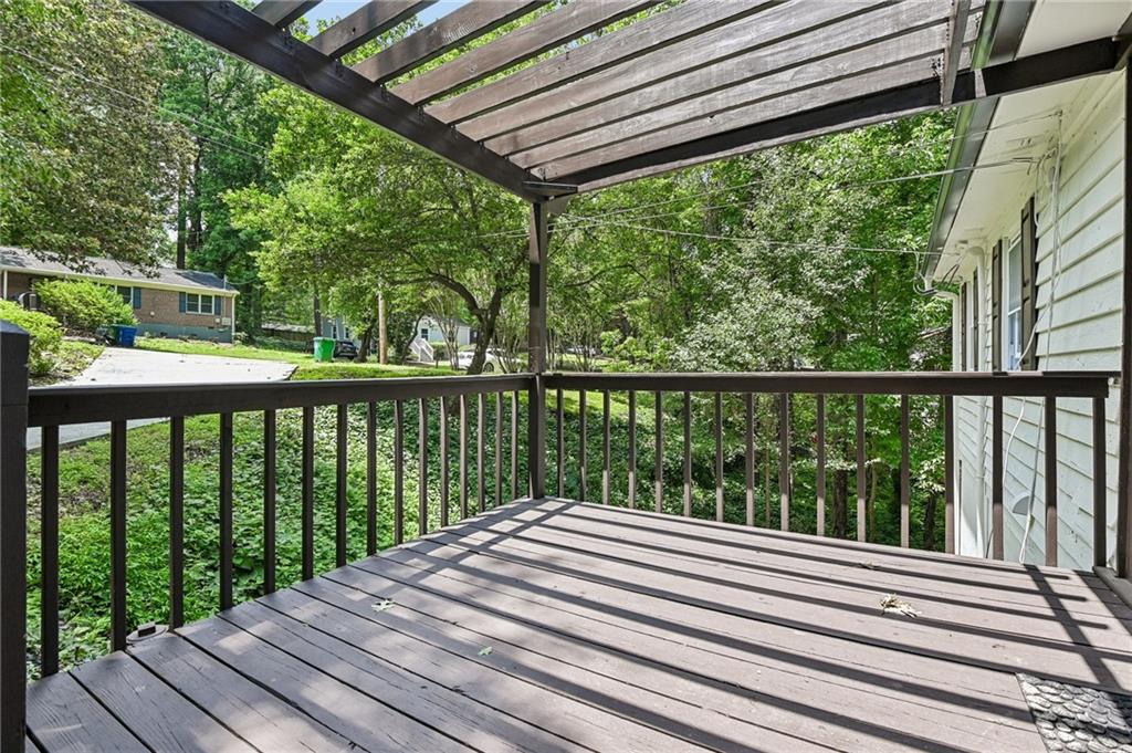 2272 Vistamont Drive Decatur, GA 30033 - Photo 3 of 63