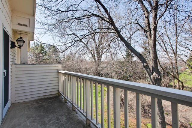 670 Green Bay Road Lake Bluff, IL 60044 - Photo 21 of 25