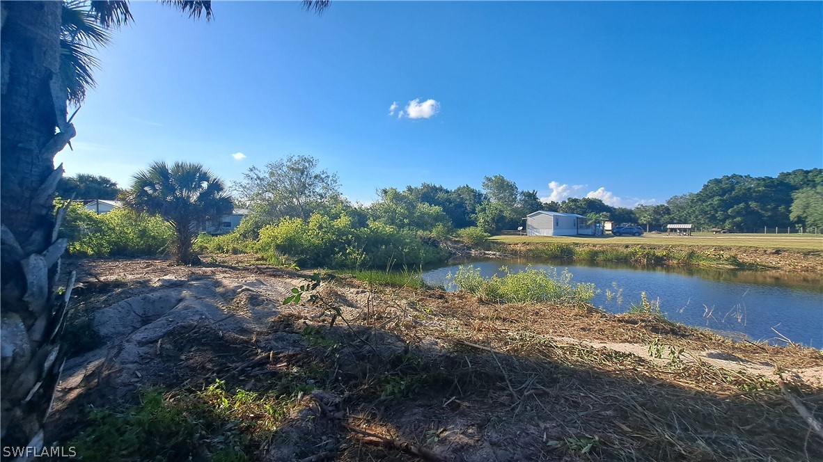 Derby Lane Moore Haven, FL 33471 - Photo 17 of 20