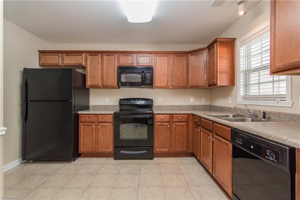 488 Ridgebrooke Drive High Point, NC 27265 - Photo 9 of 22 Gallery Image 9