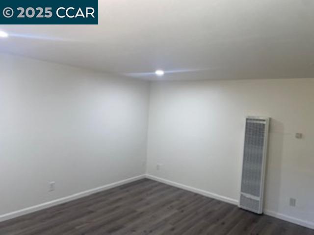 527 Vaqueros Avenue, Unit C Rodeo, CA 94572 - Photo 5 of 9 a view of an empty room