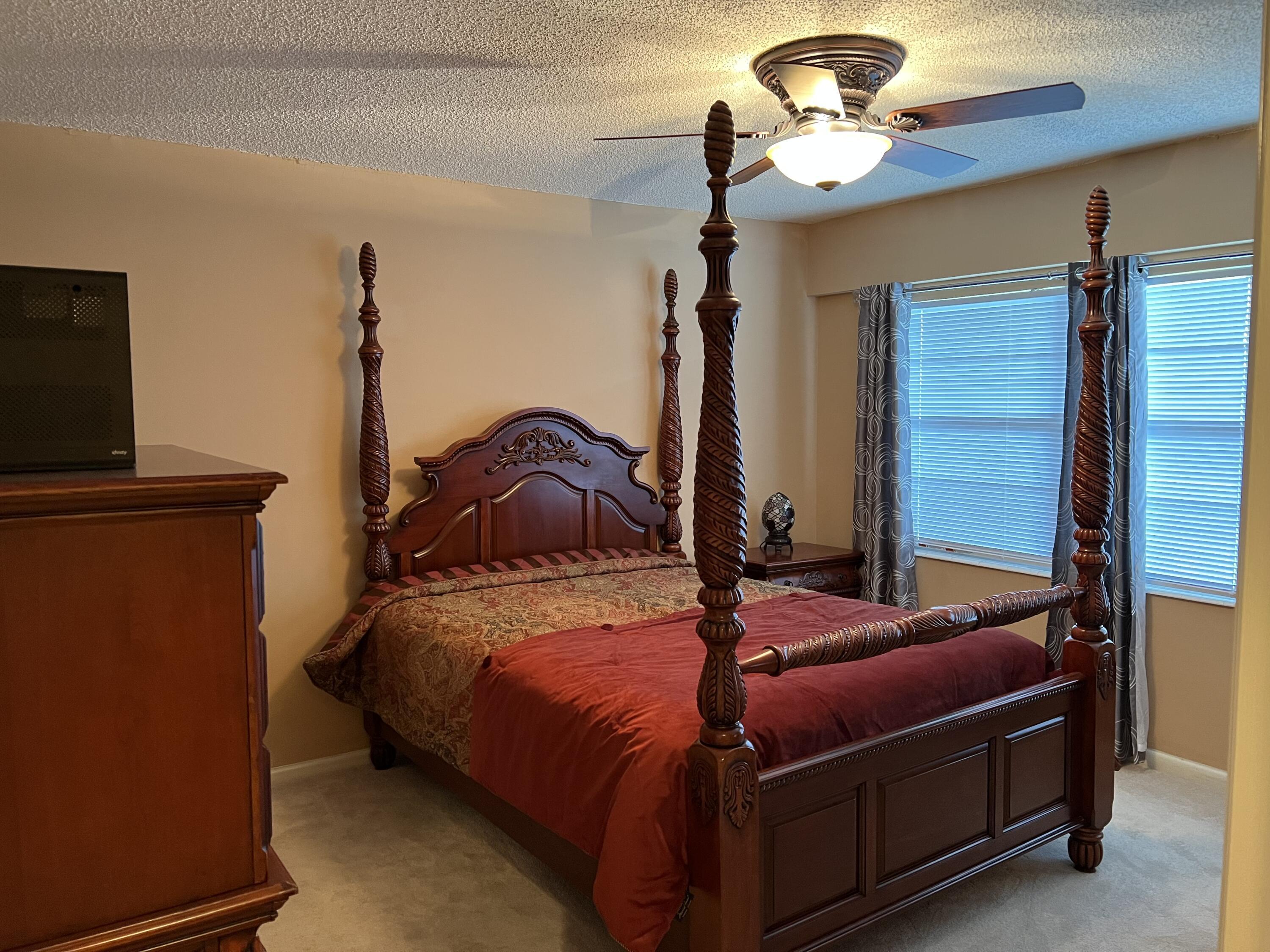 203 Suffolk F, Unit E Boca Raton, FL 33434 - Photo 8 of 27 MASTER BDR