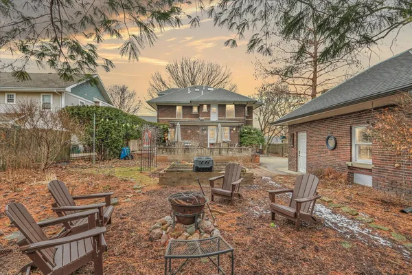 $545,000 | 707 West Main Street, Urbana, IL 61801