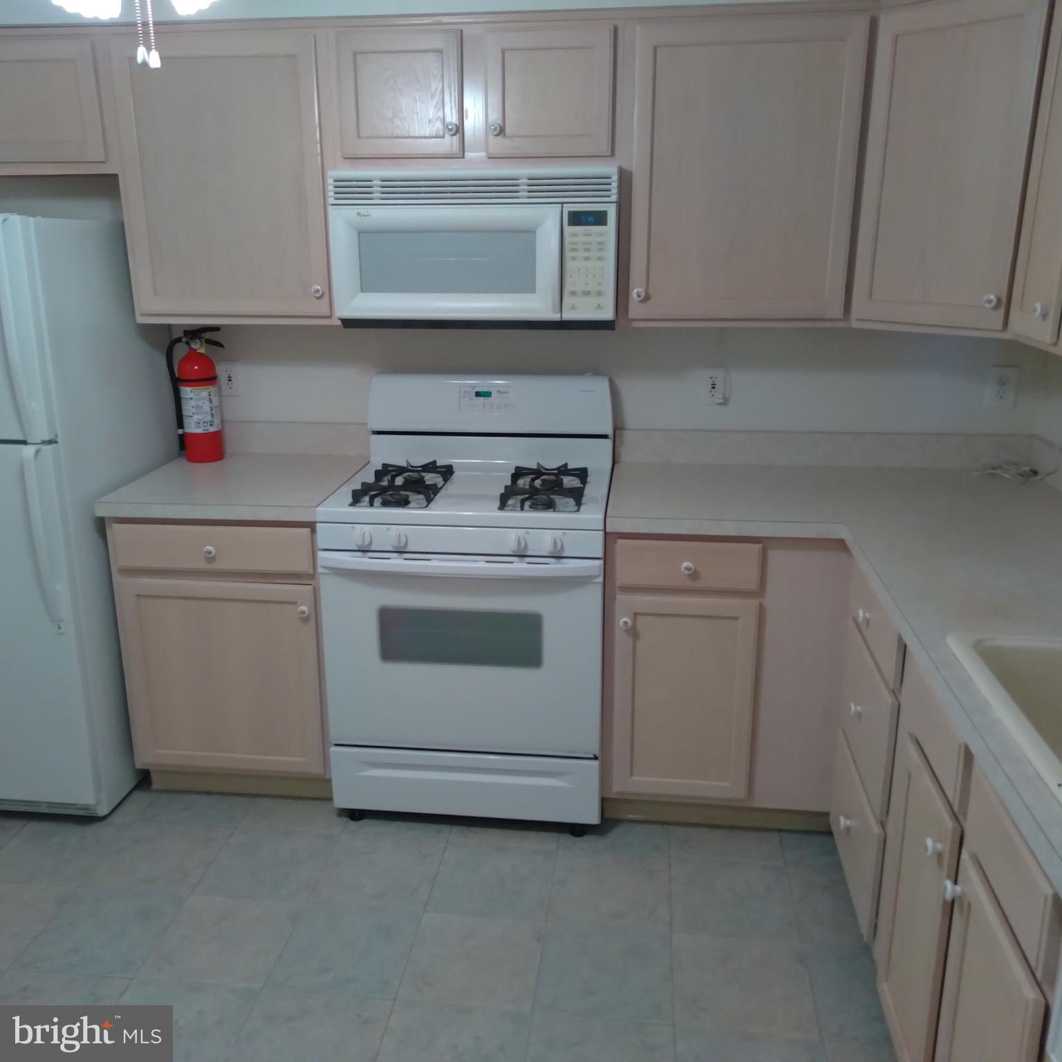 65M Pristine Place Sewell, NJ 08080 - Photo 3 of 7