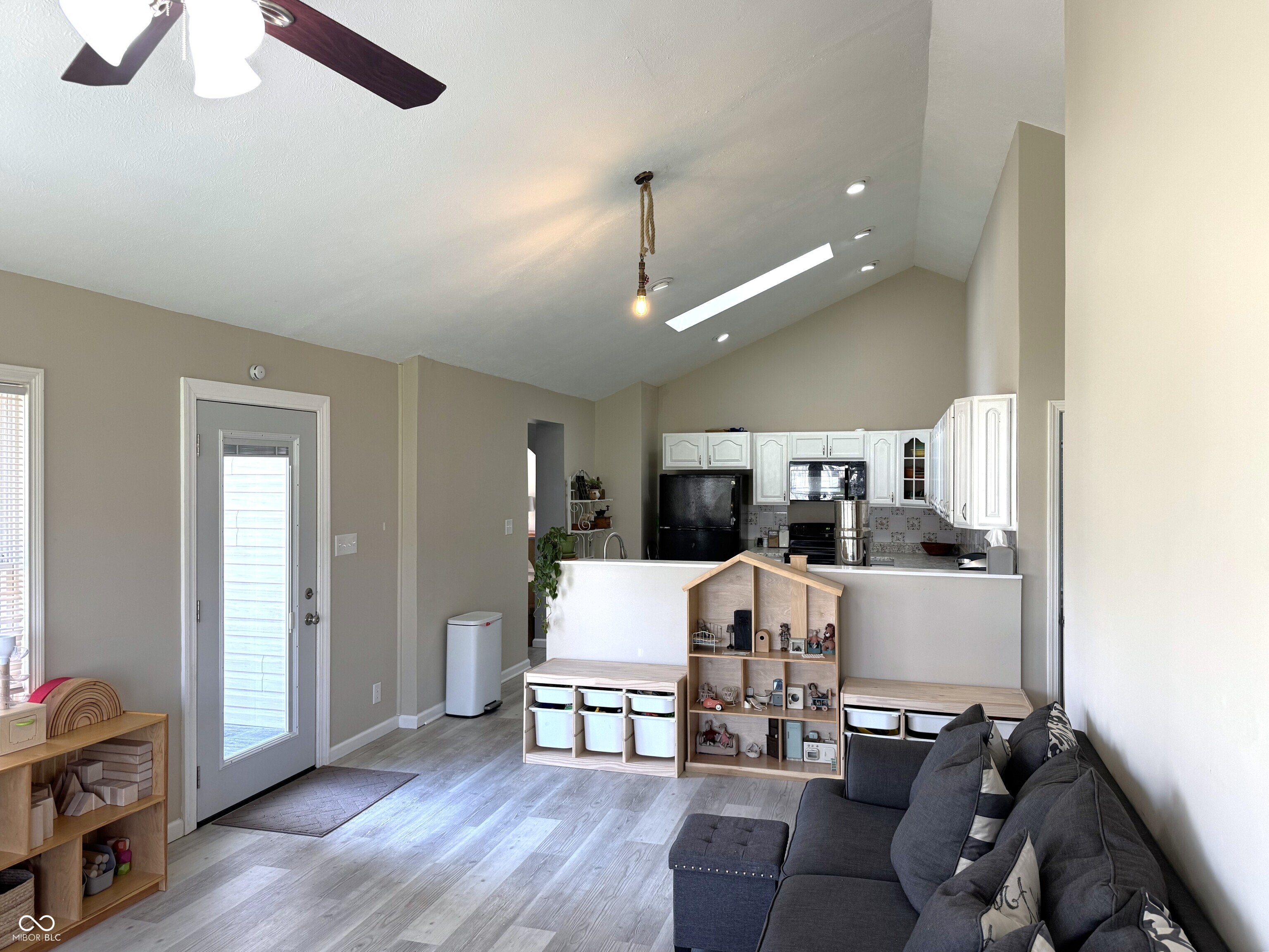 321 North Washington Street Ladoga, IN 47954 - Photo 14 of 33