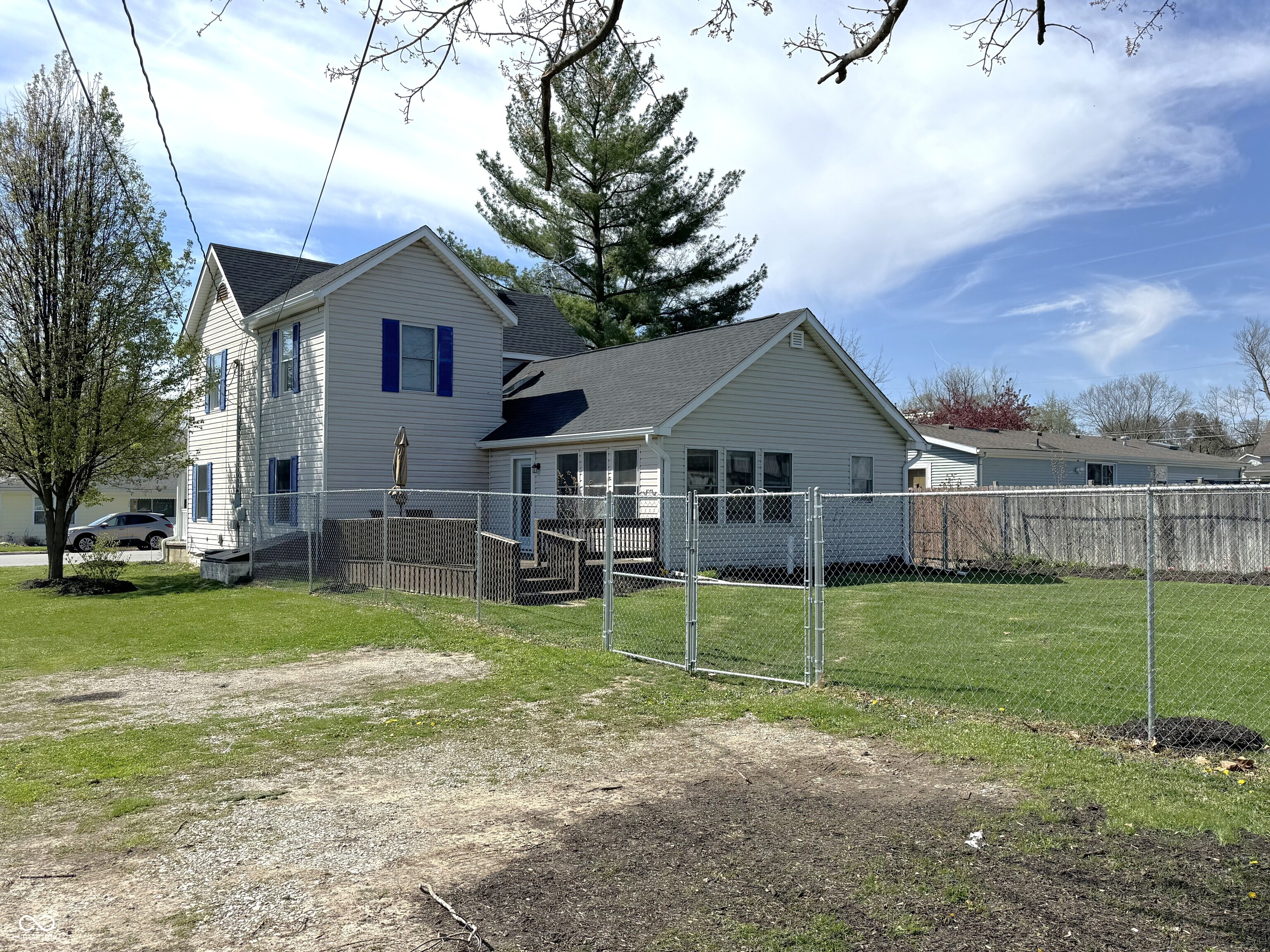 321 North Washington Street Ladoga, IN 47954 - Photo 5 of 33