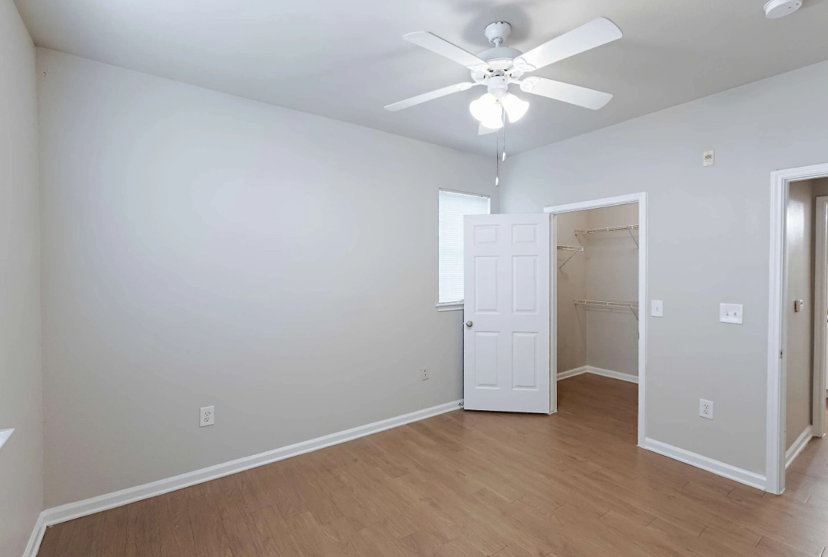 10505 South I-35 Frontage Road, Unit 1236 Austin, TX 78747 - Photo 17 of 17 Up to 8 Weeks Rent Free! Don’t miss out on this limited-time offer — contact our team today to learn more and find the perfect unit for you!