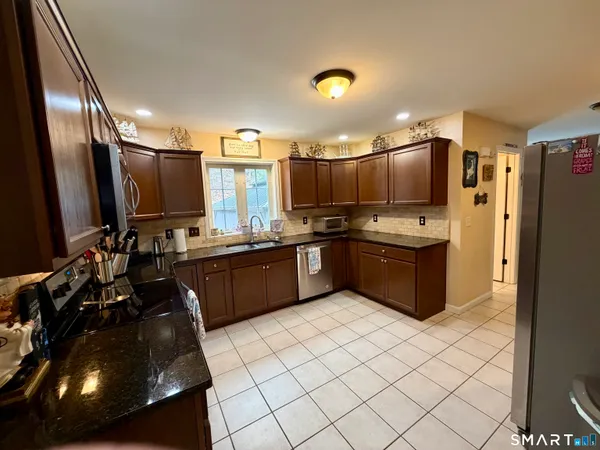 $499,000 | 365 Canterbury Road, Brooklyn, CT 06234