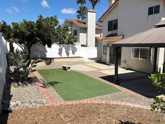 a view of outdoor space yard and patio